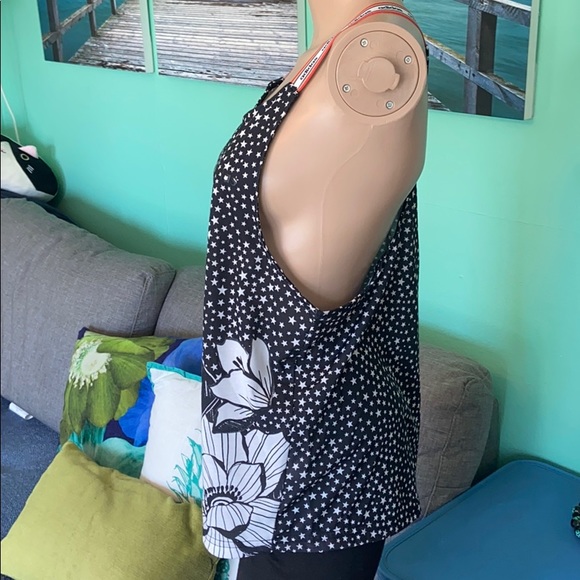 🎉HP🎉 Adidas Farm Rio Tank - Picture 5 of 15